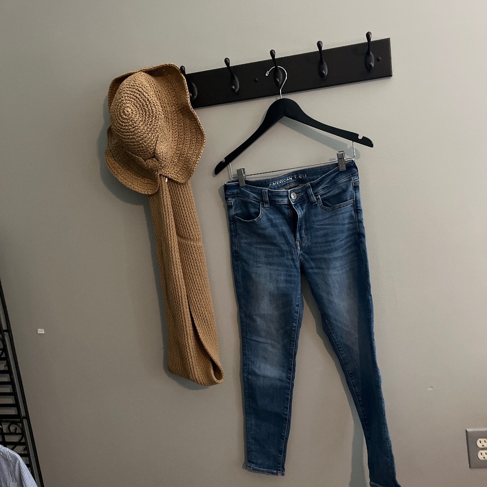 Size 8 Short American Eagle jeans